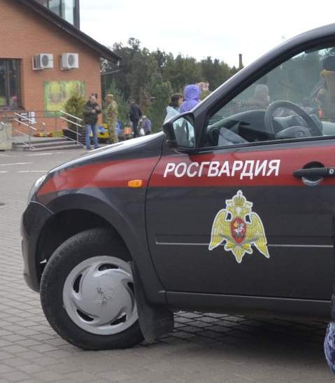 В Невьянске экипаж вневедомственной охраны задержал мужчину, который более двух лет скрывался от правоохранительных органов