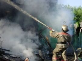 На прошлой неделе в садах под Аятью сгорел дом