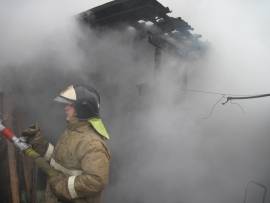 Вчера днем под Невьянском сгорел садовый дом