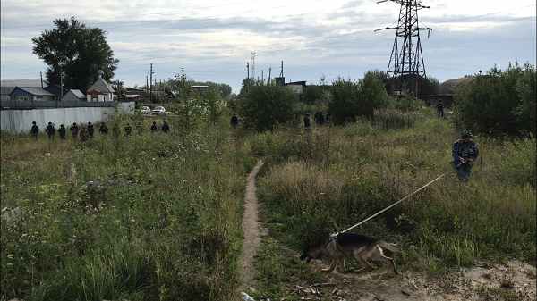 50 сотрудников ИК-46 приняли участие в тренировке по розыску осужденных-беглецов