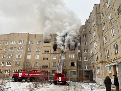 8 декабря на четвертом этаже многоквартирного дома на улице Ленина в поселке Цементный произошел пожар